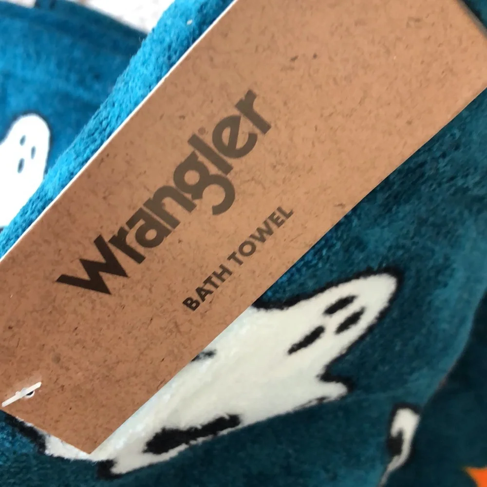Wrangler Halloween Western Bath Towels